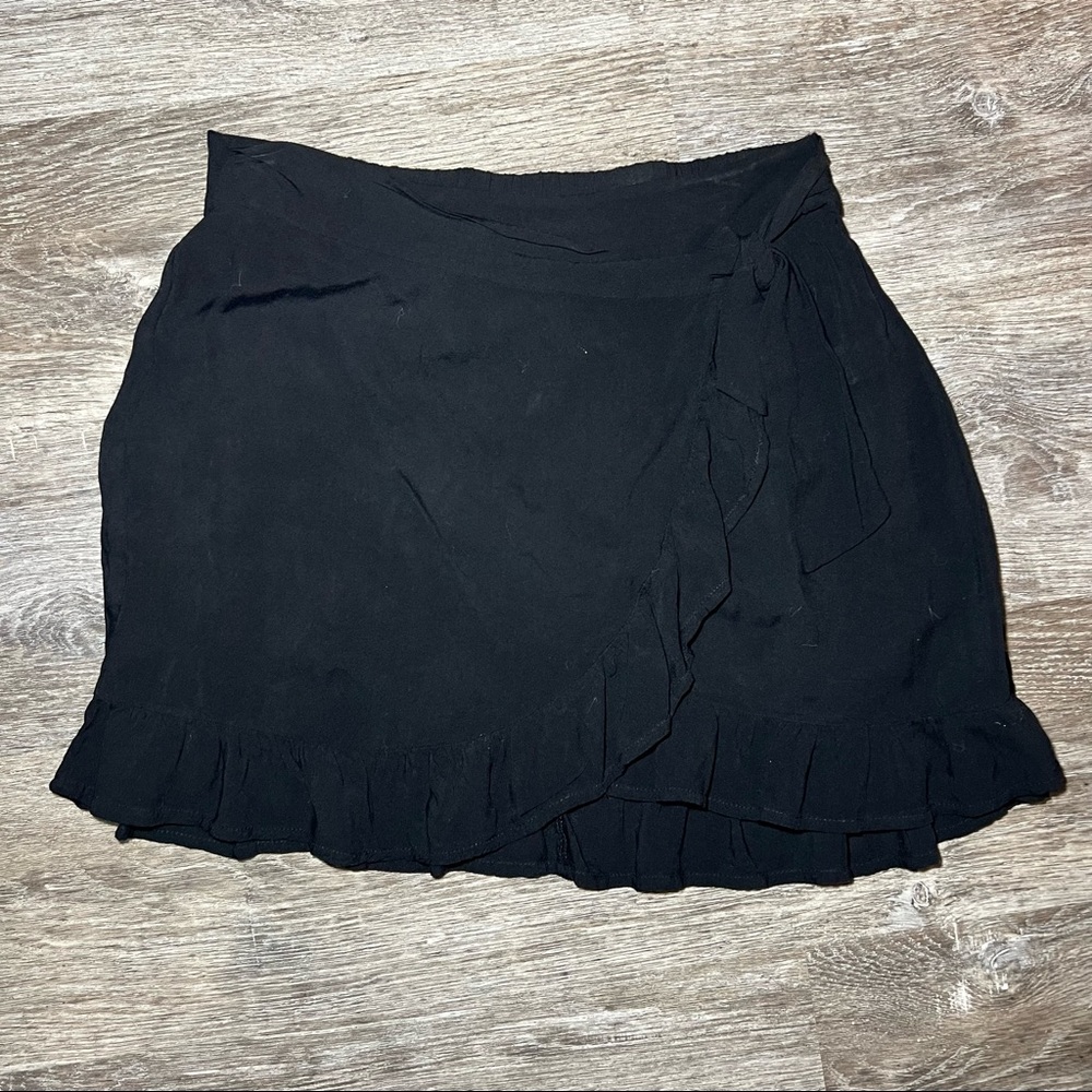 Mini skirt - Picture 2 of 3